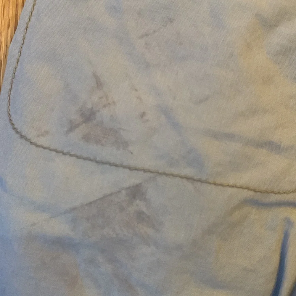 GAP light tan